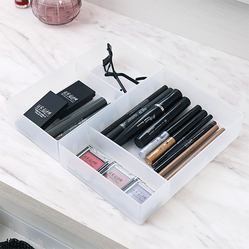 マスカラ・アイブロウ