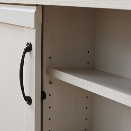 リビングスペースを広くするなら薄型キャビネットがおすすめ