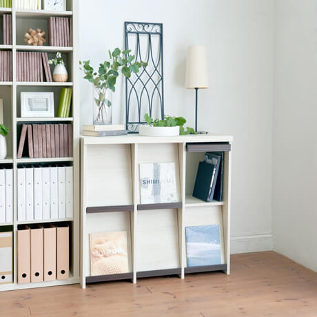 見せる収納でおしゃれなリビングに