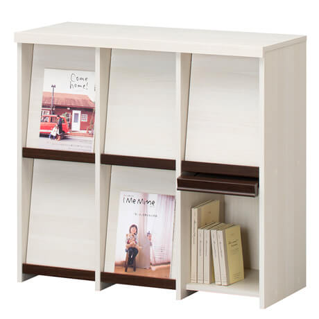 見せる収納でおしゃれなリビングに