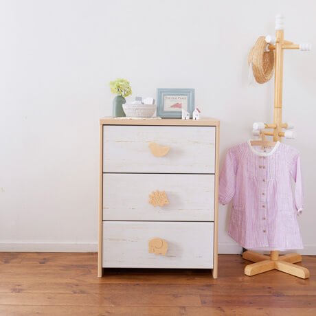 北欧テイストのキッズチェスト