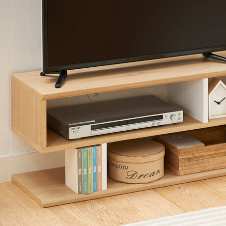 木目調が美しいナチュラルテイストのテレビ台