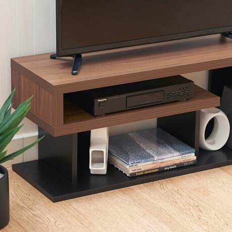 高級感のあるシンプルモダンテイストのテレビ台