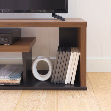 高級感のあるシンプルモダンテイストのテレビ台
