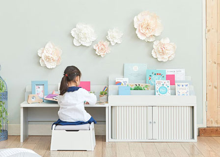 美品　マミハピシリーズ　キッズデスク　収納棚付き　一列ラック+ペン立てスペース　入園　入学準備 mhp-5590desk-01.jpg