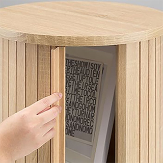 じゃばら扉がおしゃれ。