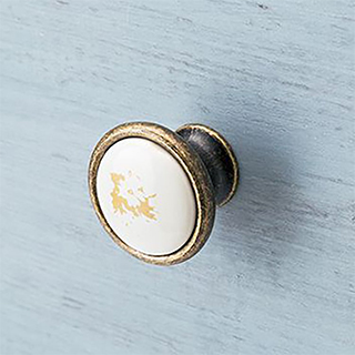 アンティーク加工の取っ手