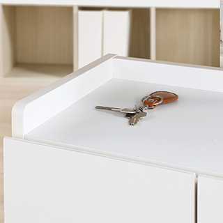 物が落ちにくい天板