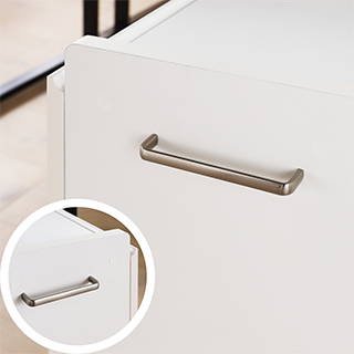 左右に付け替えできる取っ手