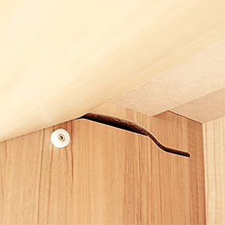 スムーズな動きのウェーブカット