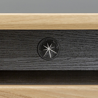 ゴムコーダー付き配線穴