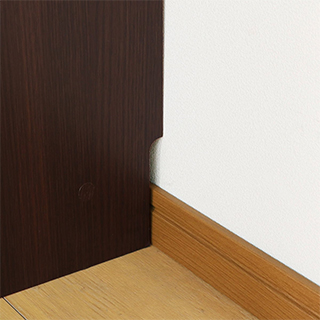 巾木をよける加工