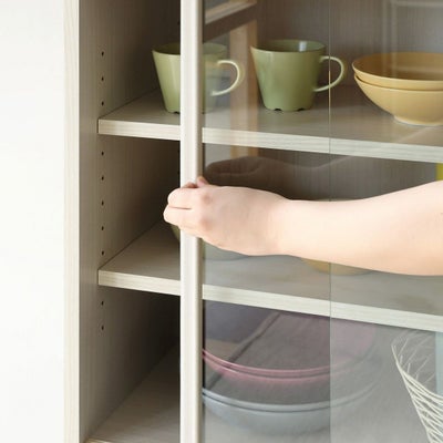 開閉に場所を取らない引き戸