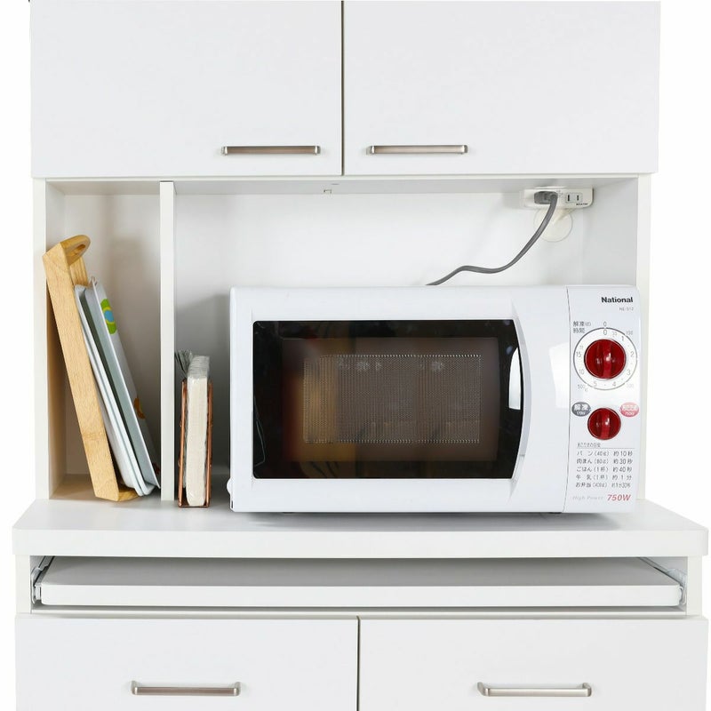 [レンジ収納スペース]レンジ収納スペースの幅は約60cm。ほどんどの電子レンジを乗せることができるサイズです。