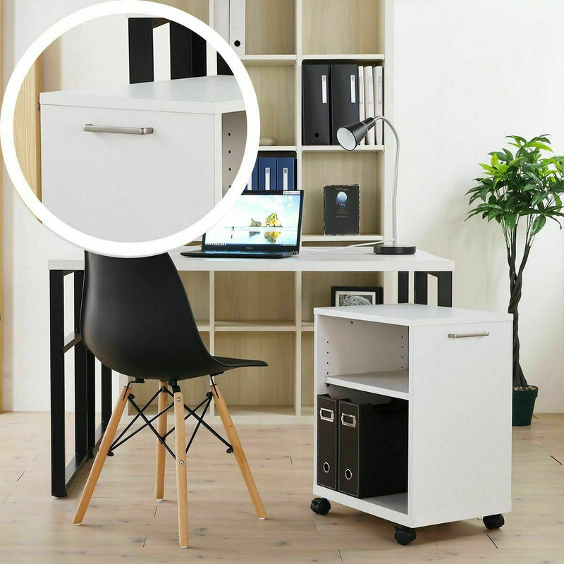 [取っ手の取り付けは左右選択できます]取っ手は左右どちらでも取り付けができるので、使いたい向きに合わせて向きを選択できます。