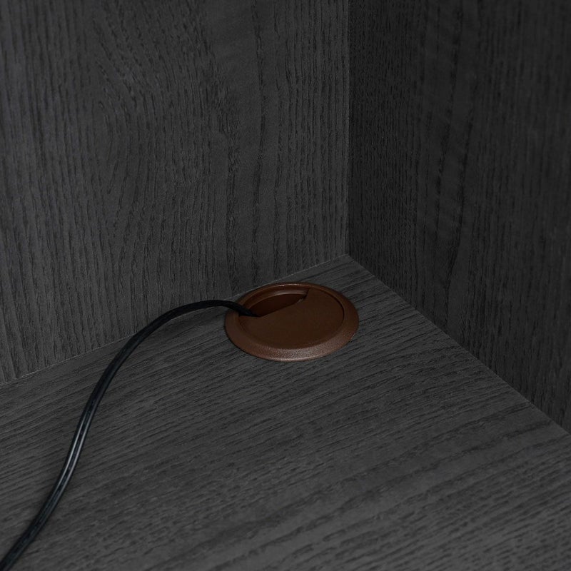 [Wi-Fiルーターやゲーム機の収納ができる配線穴付き]中棚には配線用の穴があるので、Wi-Fiルーター置き場やゲーム機の充電場所にもなります。配線コードが目立ちにくく、リビングすっきりします。