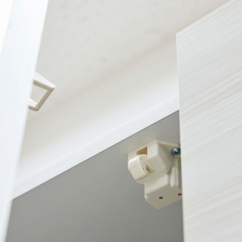 [安全機能耐震ラッチ]地震などの振動で扉が開く事を防いでくれる、安心機能です。