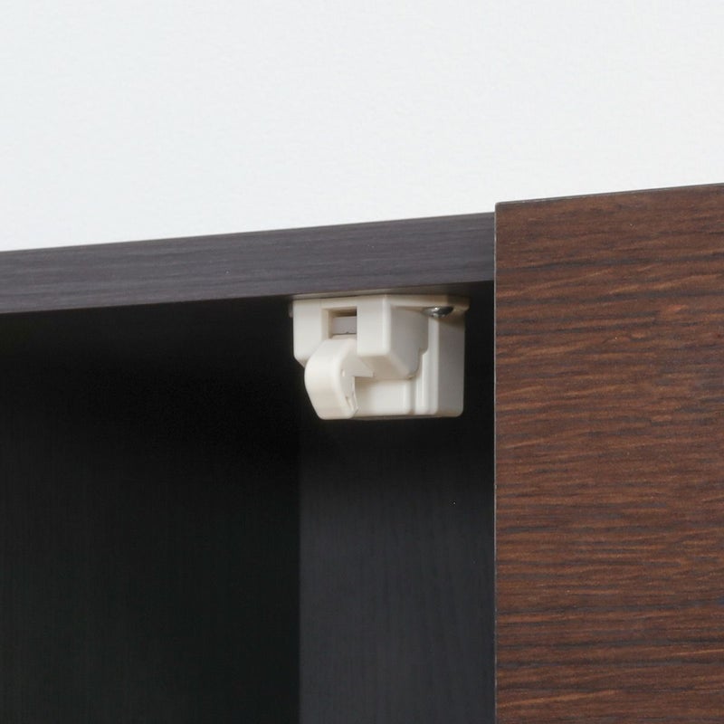 [安全機能耐震ラッチ]地震などの振動で扉が開く事を防いでくれる、安心機能です。