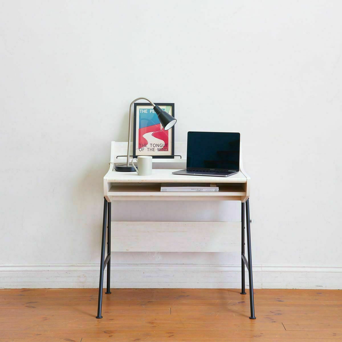 パソコンデスク 机 幅79cm 高さ86cm ホワイト 白木目 配線穴 背面化粧