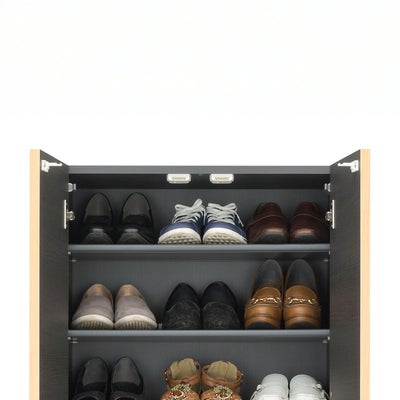 約24足の靴を収納できます