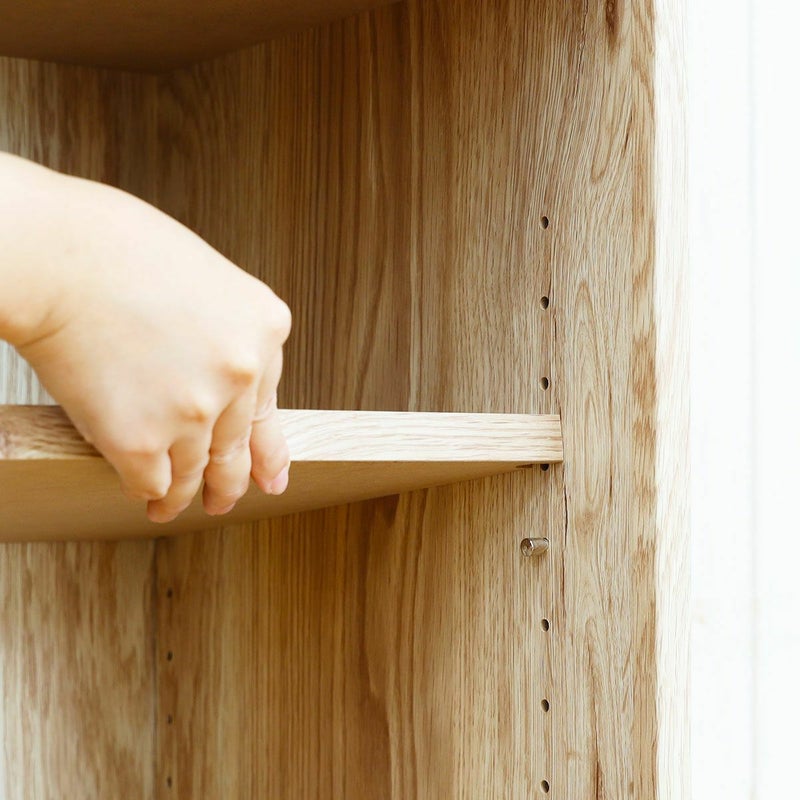 [移動棚]4枚の棚板は可動式。収納物のサイズに合わせて高さを調節できます。※画像はVTL-1260D NN