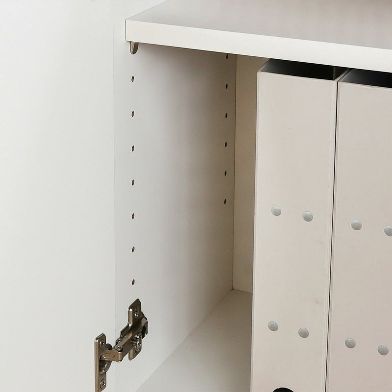 [移動棚]棚板は収納するものや使い勝手にあわせて、3cm間隔で高さを調節できます。