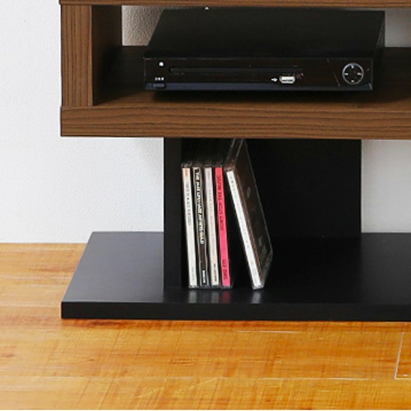 [CDサイズが収納可能]下部左側はCDやCDサイズのソフトが収納できる高さです。※内寸高さ16.3cm）