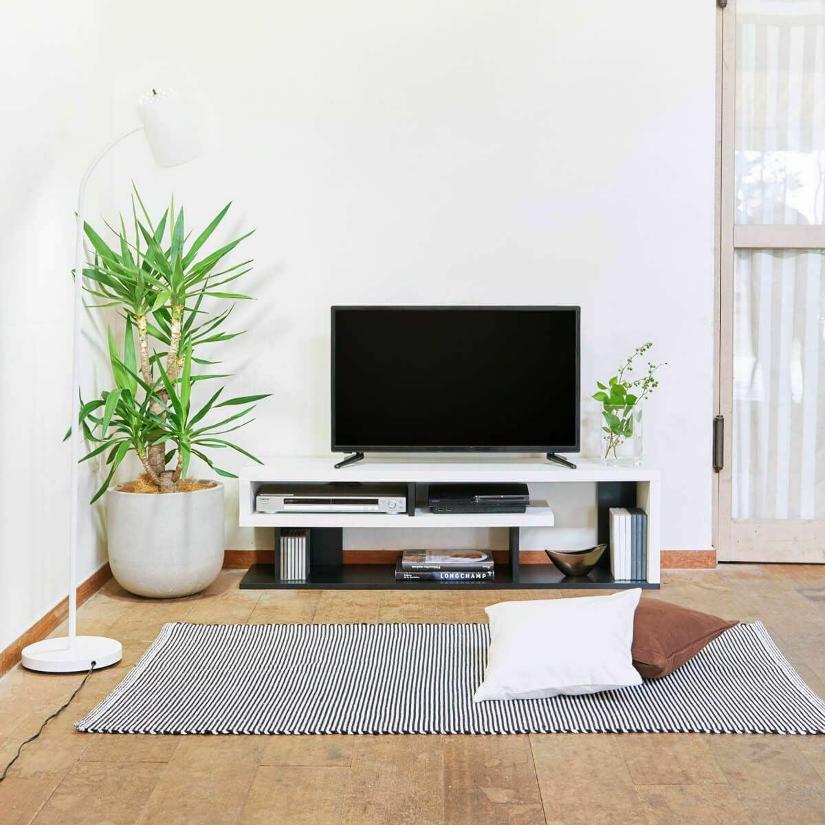 美品  白木目テレビ台 テレビ台・ローボード ホワイト（白木目）系 | 家具インテリア通販の
