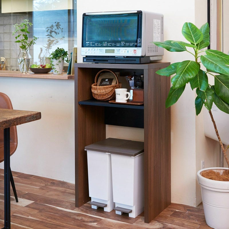 [美しい木目のシート]木質感の高い木目シートを使用しています。リッチで落ち着いた印象を与えます。