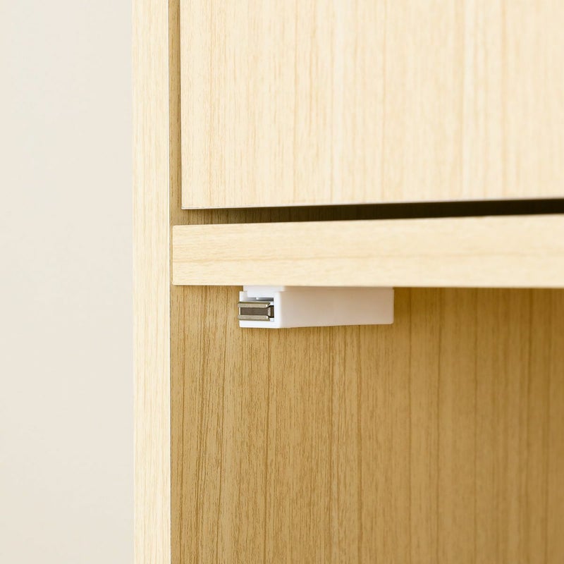 [マグネット式の扉]マグネットでとまる扉だからしっかりと閉まって安心です。