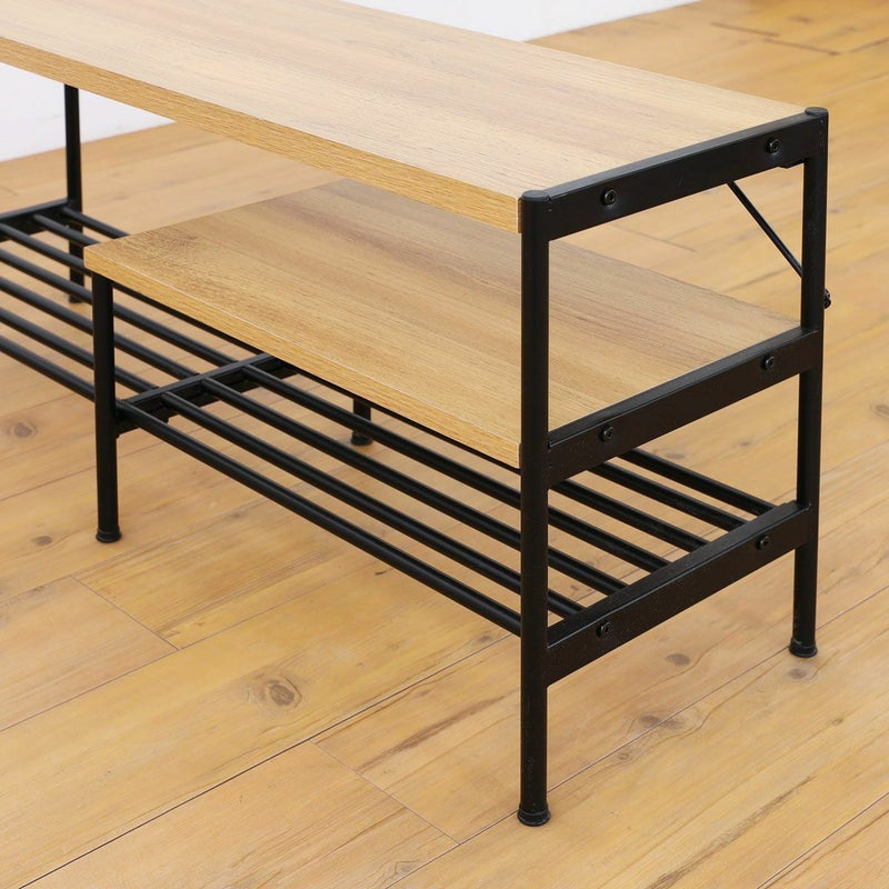 [スタイリッシュな鉄]ブラック色がタフな印象を残しつつ、細くて丸みのある形がスタイリッシュな印象です。