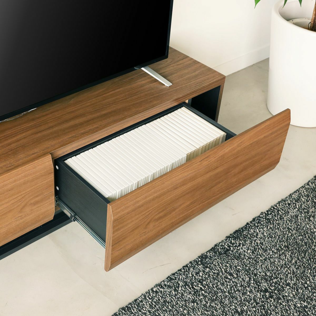 テレビ台 幅150cm 高さ36cm ダークブラウン 65V型対応 木質感のある