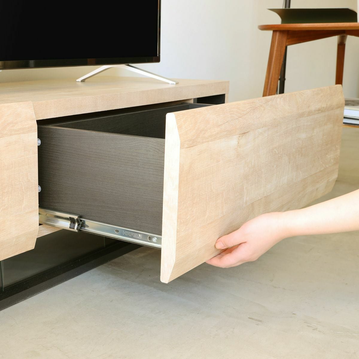 テレビ台 幅150cm 高さ36cm ナチュラルブラウン 65V型対応 木質感の