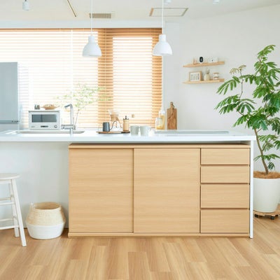 カウンター下にぴったり収まる