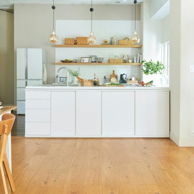 カウンター下にぴったり収まる