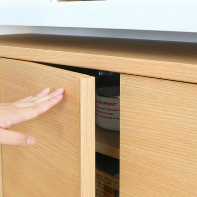 プッシュ式扉で洗練されたデザインに