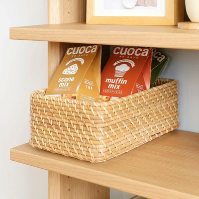 収納ボックスで棚の中をすっきり整理