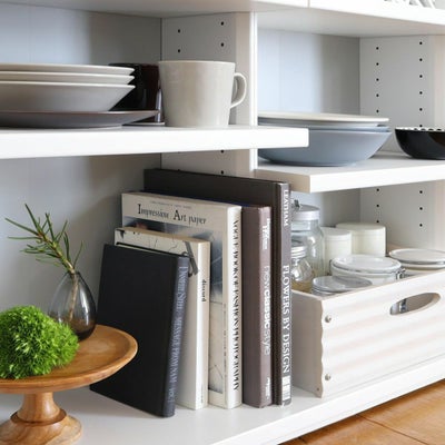 全ての棚の高さ調節可能