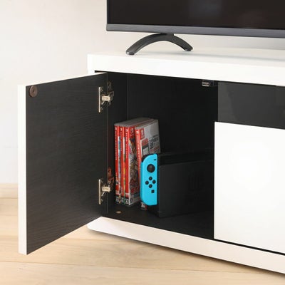 縦置きゲーム機の収納