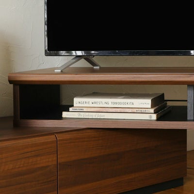 すっきり見せる天板デザイン