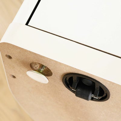 移動させやすい隠しキャスター