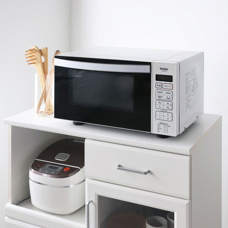 [電子レンジを置ける天板耐荷重]天板の耐荷重は25kg。電子レンジを置いてレンジ台としても使用できます。