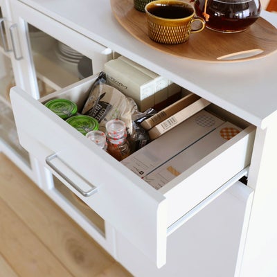 小物の収納に便利な引き出し