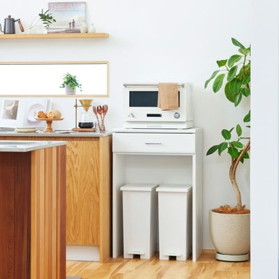 キッチンスペースを有効活用できるゴミ箱上ラック