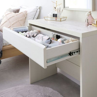 奥まで見渡せる引き出し