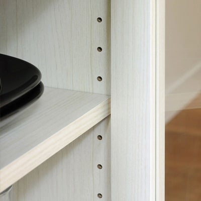 高さを調節できる移動棚