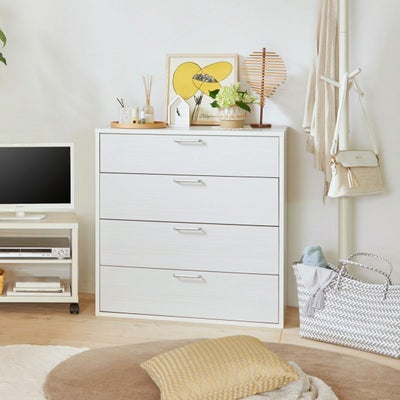 衣類や小物をたくさん収納できる4段引出