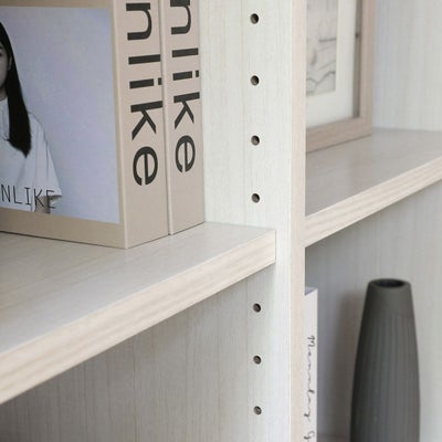 文庫本を2冊収納できる奥行