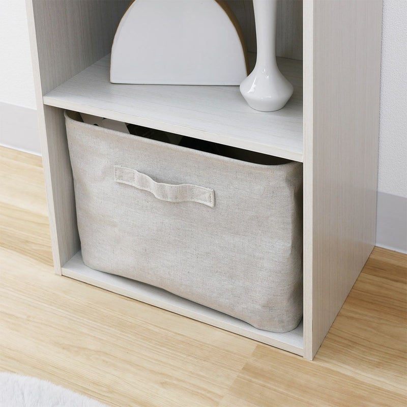 [収納ボックスですっきり収納]各棚の内寸幅39.1cm、高さ27.8cmで、カラーボックス対応の収納ボックスが入ります。収納ボックスを使えば細かい物もすっきり収納できます。