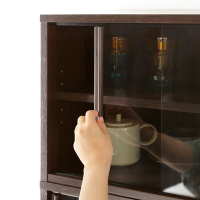 開閉に場所を取らない引き戸